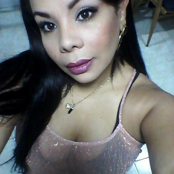 Meet your Posher, Ornella - Picture 5 of 6